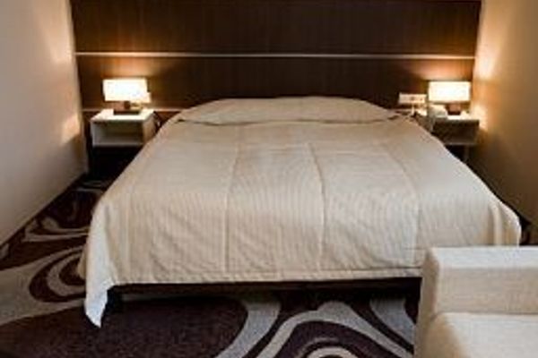 Hotel Magnus (Kaunas)
